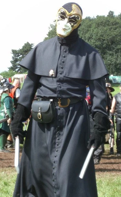 Allen Stroud, science fiction author and Head of Programme for World Fantasy Convention 2025, dressed as a clockwork fae character.